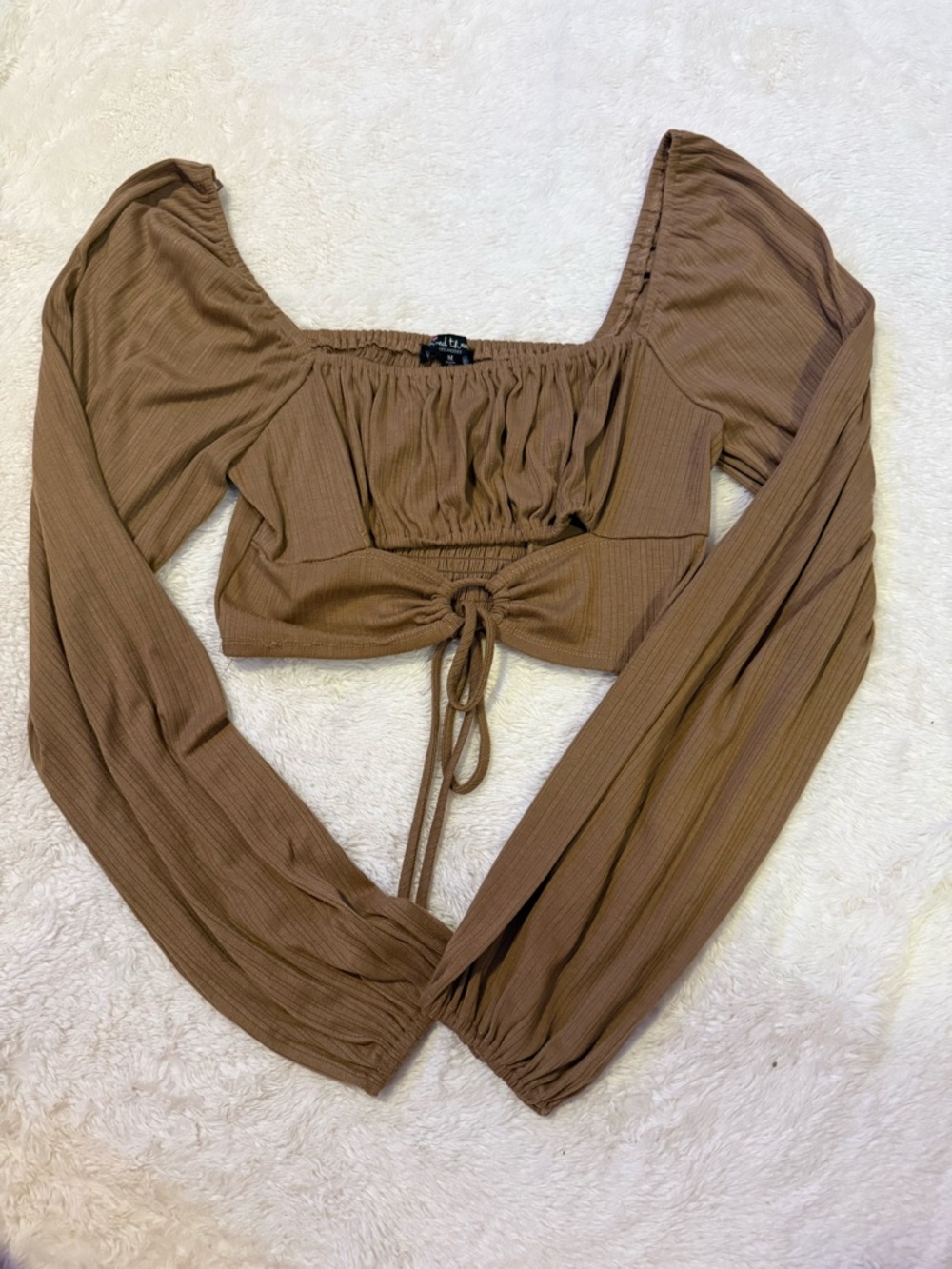 Square-Neck Ruched Long-Sleeve Crop Top in Brown